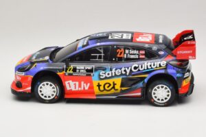 Ford Puma Rally1 #22 M. Sesks / R. Francis Rally Sweden 2025 IXO 1:18 18RMC240 Metaal — afbeelding 3 van 6