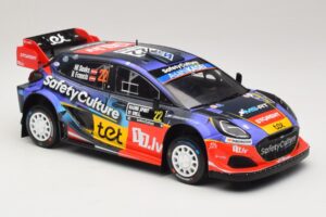 Ford Puma Rally1 #22 M. Sesks / R. Francis Rally Sweden 2025 IXO 1:18 18RMC240 Metaal — afbeelding 4 van 6
