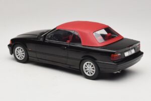 BMW 3 Series E36 Cabriolet Zwart MCG 1:18 MCG18318 Metaal — afbeelding 6 van 7