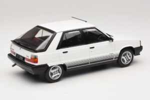 Renault 11 Turbo Wit MCG 1:18 MCG18589 Metaal — afbeelding 2 van 6