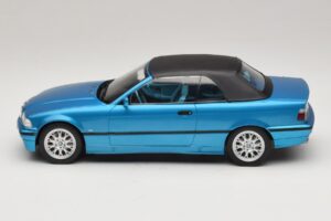 BMW 3 Series E36 Cabriolet Blauw Metallic MCG 1:18 MCG18319 Metaal — afbeelding 4 van 7