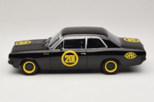 Opel Rekord C #201 Black Widow MCG 1:18 MCG18560 Metaal — afbeelding 3 van 6