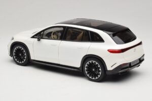 Mercedes EQS SUV X296 Manufaktur Diamond White NZG 1:18 B66960590 Metaal — afbeelding 7 van 8