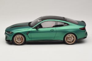 BMW M4 CS G82 Frozen Isle of Man Green GT Spirit 1:18 GT994 Hars — afbeelding 3 van 6