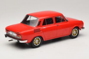 Skoda 100 Rood Gouden Velgen MCG 1:18 MCG18784 Metaal — afbeelding 2 van 6