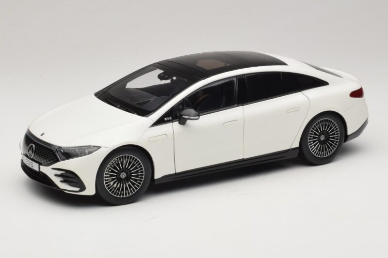 Mercedes EQS V297 Manufaktur Opalite White NZG 1:18 B66961049 Metaal