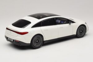 Mercedes EQS V297 Manufaktur Opalite White NZG 1:18 B66961049 Metaal — afbeelding 3 van 8