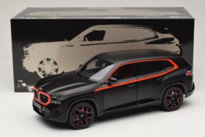 BMW XM G09 Matt Black Minichamps 1:18 110023301 Metaal — afbeelding 8 van 8