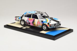 BMW 2500 E3 New Horizon Minichamps 1:18 155029204 Hars — afbeelding 4 van 6