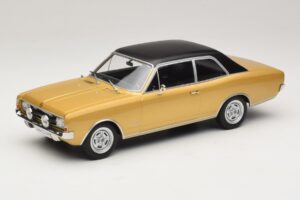 Opel Commodore A Beige MCG 1:18 MCG18559 Metaal