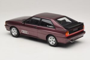 Audi Quattro Purple Metallic Minichamps 1:18 155016125 Metaal — afbeelding 5 van 6