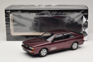 Audi Quattro Purple Metallic Minichamps 1:18 155016125 Metaal — afbeelding 6 van 6