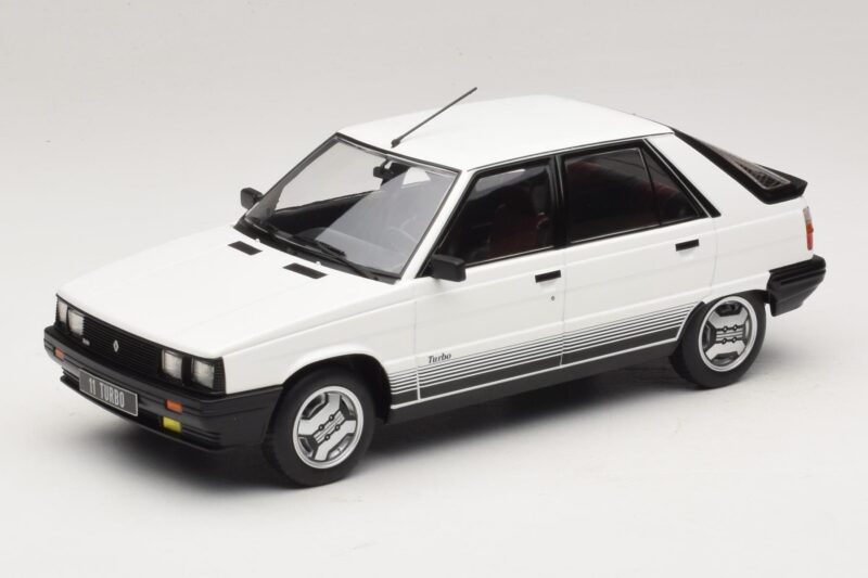 Renault 11 Turbo Wit MCG 1:18 MCG18589 Metaal