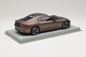 Maserati GranTurismo Trofeo Rame Folgore BBR 1:18 P18240AMAS Hars — afbeelding 3 van 7