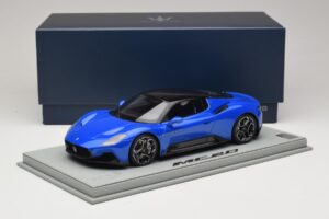 Maserati MC20 Blu Infinito BBR 1:18 P18191EMAS Hars — afbeelding 7 van 7