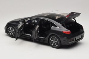 Mercedes EQE V295 Graphite Grey Magno NZG 1:18 B66961108 Metaal — afbeelding 7 van 8