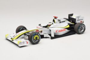 Brawn GP BGP001 #22 J. Button Singapore GP 2009 Minichamps 1:18 180090222 Hars