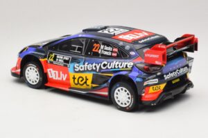 Ford Puma Rally1 #22 M. Sesks / R. Francis Rally Sweden 2025 IXO 1:18 18RMC240 Metaal — afbeelding 5 van 6