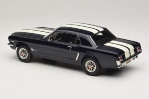 Ford Mustang Nightmist Blue Norev 1:18 182805 Metaal — afbeelding 5 van 6