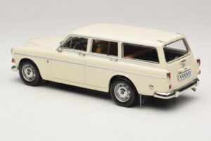 Volvo Amazon Stationwagon Pearl White Norev 1:18 188750 Metaal — afbeelding 5 van 6