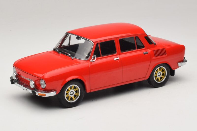 Skoda 100 Rood Gouden Velgen MCG 1:18 MCG18784 Metaal