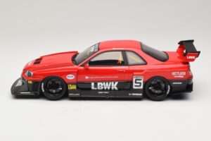 Nissan Skyline ER34 LB Super Silhouette Active Red GT Spirit 1:18 GT570 Hars — afbeelding 3 van 6