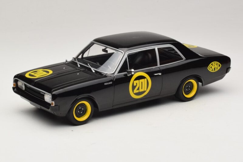 Opel Rekord C #201 Black Widow MCG 1:18 MCG18560 Metaal