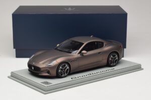 Maserati GranTurismo Trofeo Rame Folgore BBR 1:18 P18240AMAS Hars — afbeelding 7 van 7