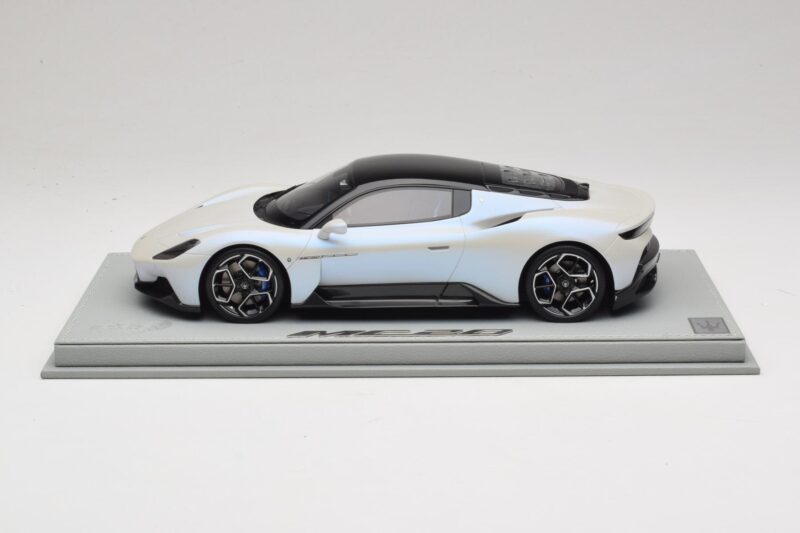 Maserati MC20 Bianco Audace BBR 1:18 P18191AMAS Hars