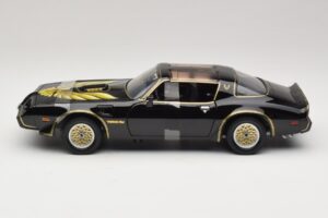 Pontiac Firebird Trans Am Kill Bill Movie Greenlight 1:18 12951 Metaal — afbeelding 3 van 6