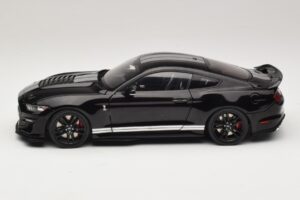 Ford Mustang Shelby GT500 S550 Zwart IXO 1:18 U18RDC002-FO Metaal — afbeelding 4 van 8