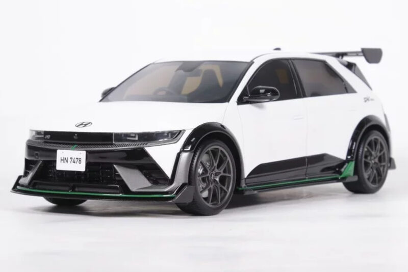 Hyundai Ioniq 5 N DK Edition Atlas White Matt Otto 1:18 OT1227 Hars