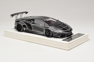 Lamborghini Aventador Liberty Walk TRON Glanzend Zwart JUC 1:18 J32-14 Hars — afbeelding 4 van 7