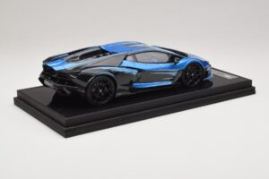 Lamborghini Revuelto Blue Black IVY Merit 1:18 REMC040 Hars — afbeelding 3 van 7