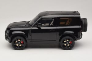 Land Rover Defender 90 L663 P400 X-Dynamic HSE Santorini Black GT Spirit 1:18 GT992 Hars — afbeelding 3 van 6