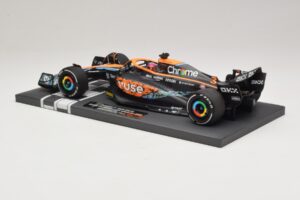 McLaren MCL36 #3 D. Ricciardo Abu Dhabi GP 2022 Minichamps 1:18 537224003 Hars — afbeelding 5 van 7