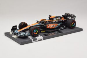 McLaren MCL36 O. Piastri Abu Dhabi Test 2022 Minichamps 1:18 537221828 Hars