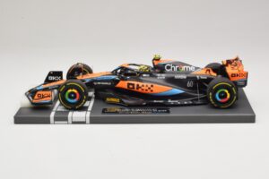 McLaren MCL60 #4 L. Norris Australian GP 2023 Minichamps 1:18 537232104 Hars — afbeelding 3 van 7