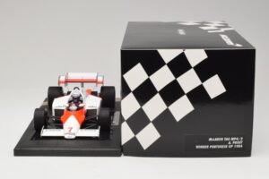 McLaren MP4/2 TAG #7 A. Prost Portuguese GP Winner 1984 Minichamps 1:18 537841807 Hars — afbeelding 6 van 7