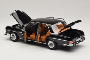 Mercedes 280 SE W108 Zwart Norev 1:18 183360 Metaal — afbeelding 5 van 8
