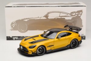 Mercedes AMG GT Black Series C190 Solarbeam Yellow Metallic Minichamps 1:18 110032021 Metaal — afbeelding 8 van 8
