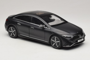 Mercedes EQE V295 Graphite Grey Magno NZG 1:18 B66961108 Metaal — afbeelding 6 van 8