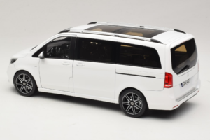 Mercedes V-Class W447 AMG Line Wit Norev 1:18 183876 Metaal — afbeelding 7 van 8
