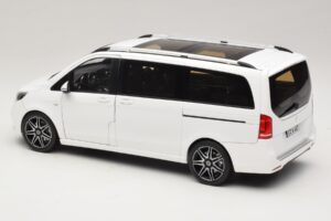 Mercedes V-Class W447 AMG Line Wit Norev 1:18 183876 Metaal — afbeelding 7 van 8