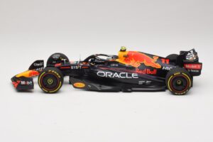 Oracle Red Bull Racing RB18 S. Perez Winner Monaco GP 2022 Minichamps 1:18 110220711 Hars — afbeelding 3 van 7
