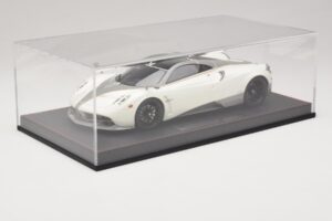Pagani Huayra Luminous Green AB 1:18 REMC041 Hars — afbeelding 6 van 7