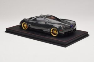 Pagani Huayra Starry Night Sky AB 1:18 REMC039 Hars — afbeelding 5 van 7