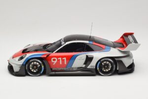 Porsche 911 992 GT3 R Rennsport GT Spirit 1:18 GT495 Hars — afbeelding 3 van 6