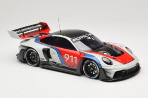 Porsche 911 992 GT3 R Rennsport GT Spirit 1:18 GT495 Hars — afbeelding 4 van 6