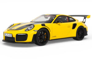Porsche 911 GT2 RS 991.2 Nurburgring Lap Record Geel GT Spirit 1:18 GT972 Hars
